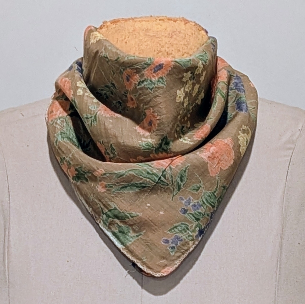 NWOT Beckwoman  21”x21” Navy Tan and Pink Floral Ascot Scarf